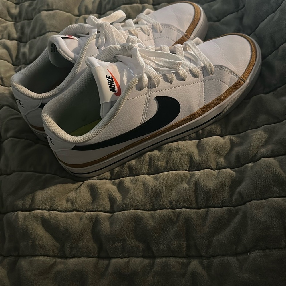 Nike Women’s White and Black Sneakers with Tan Accents